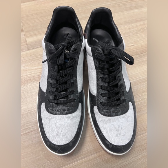 SOLD. Louis Vuitton Men’s Rivoli Sneakers - Picture 3 of 12